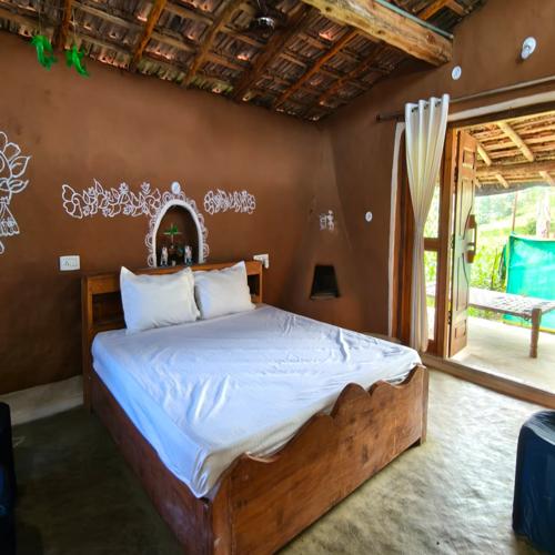 Satpura Homestay, Bancha